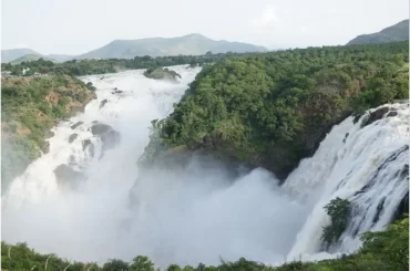 Enjoy Gaganachukki-barachukki Falls near by Chukkimane Eco Resort