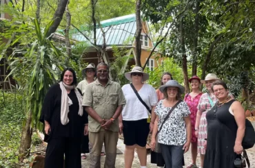Group of Australian travellers at ChukkiMane entrance