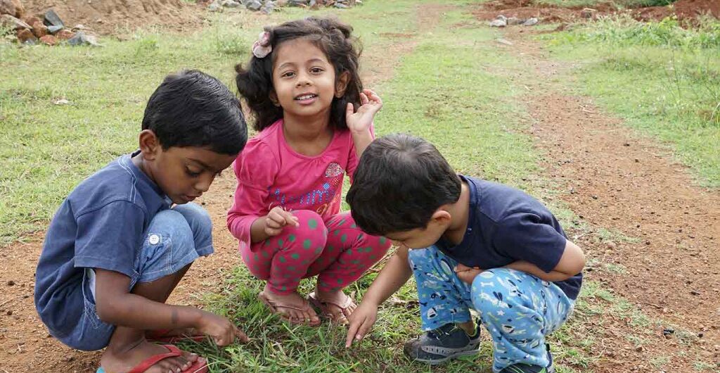 Kids playing in Chukkimane garden