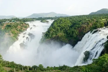 Gaganachukki Waterfalls near Chukkimane resort